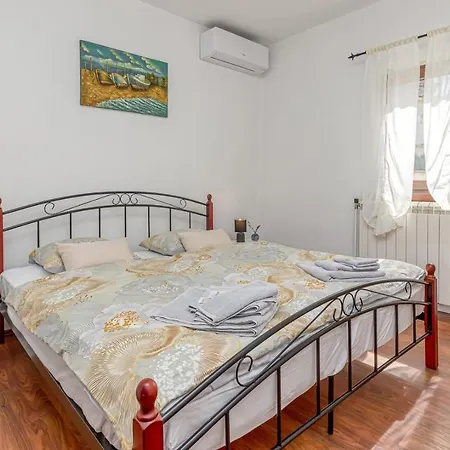 Agatta With Private Pool *