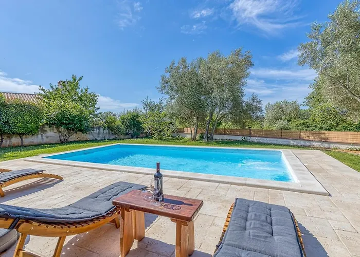 Agatta With Private Pool Villa *