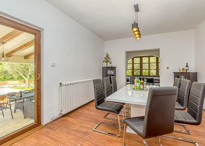 Agatta With Private Pool Villa