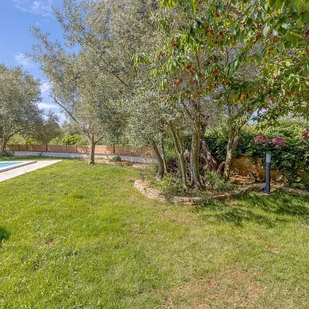 Agatta With Private Pool Villa